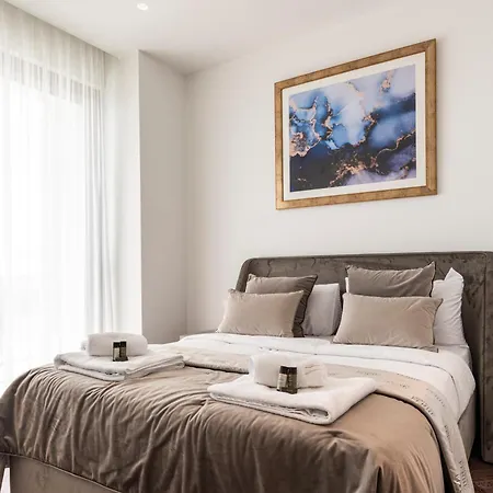 Del Mar Beachfront 'c' 2 Bedroom